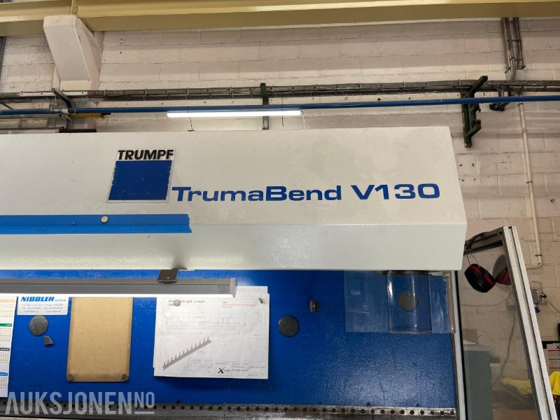 1996 Trumpf TrumaBend V130 plateknekke - reparasjonsobjekt - Equipamento de construção: foto 2 1996 Trumpf TrumaBend V130 plateknekke - reparasjonsobjekt - Equipamento de construção: foto 2