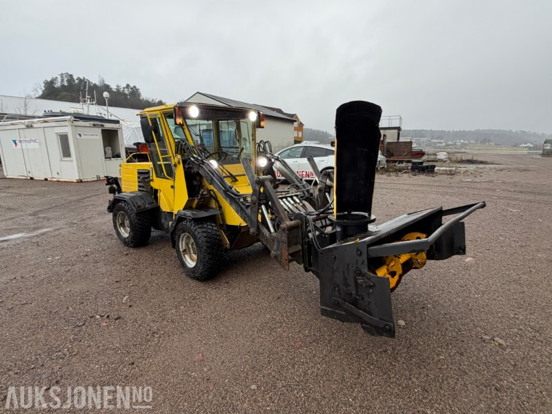 Mini pá carregadora 1996 Wille P504-T hjullaster - Snøfres - Universalskuffe - Sommerdekk/vinterdekk: foto 7 Mini pá carregadora 1996 Wille P504-T hjullaster - Snøfres - Universalskuffe - Sommerdekk/vinterdekk: foto 7