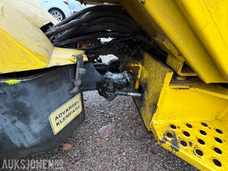 Mini pá carregadora 1996 Wille P504-T hjullaster - Snøfres - Universalskuffe - Sommerdekk/vinterdekk: foto 49 Mini pá carregadora 1996 Wille P504-T hjullaster - Snøfres - Universalskuffe - Sommerdekk/vinterdekk: foto 49