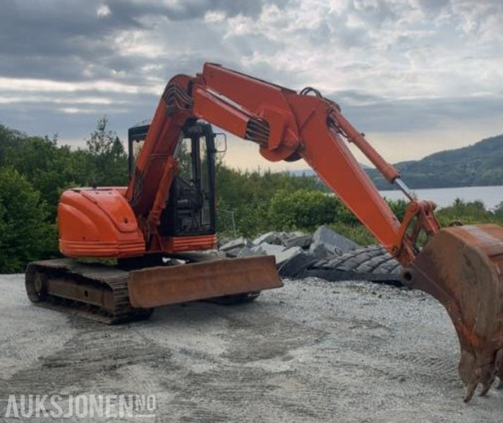 1998 Hitachi Ex 75ur MVA FRI - Escavadeira: foto 4 1998 Hitachi Ex 75ur MVA FRI - Escavadeira: foto 4