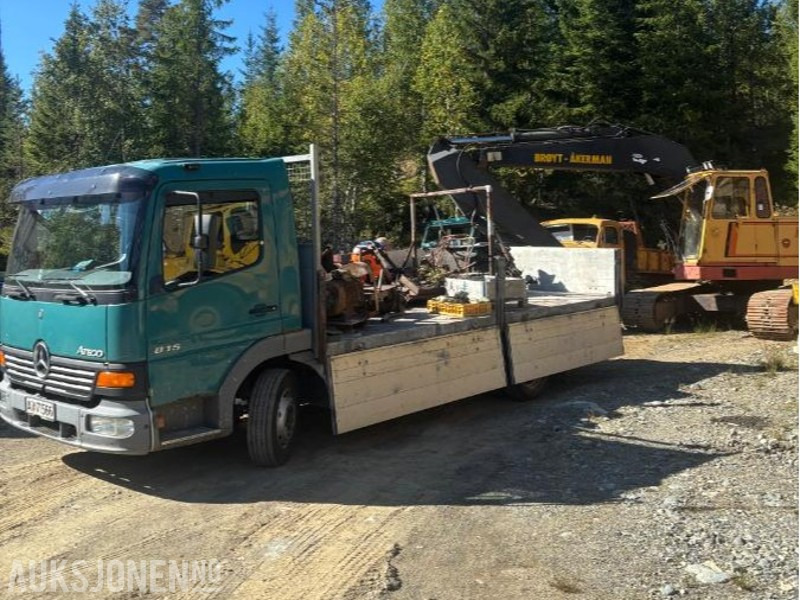 1998 Mercedes-Benz Atego 815/36 - Camião de caixa aberta/ Plataforma: foto 3 1998 Mercedes-Benz Atego 815/36 - Camião de caixa aberta/ Plataforma: foto 3