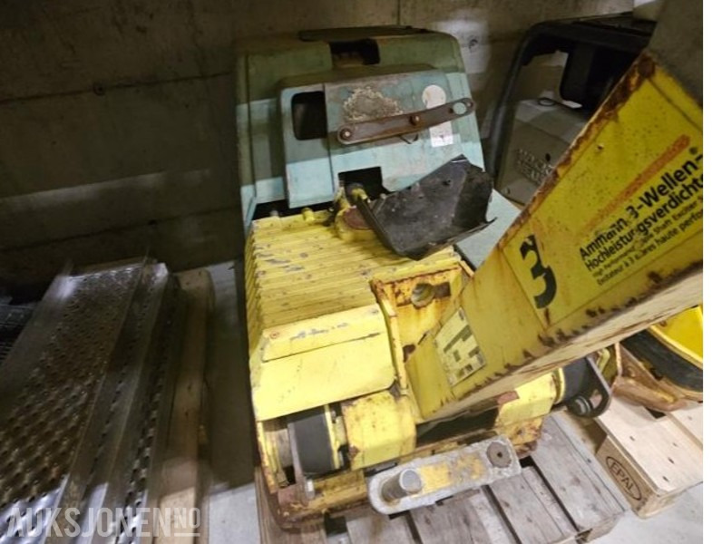 2000 AMMANN Vibrasjonsplate - 500 kg - Rolo: foto 2 2000 AMMANN Vibrasjonsplate - 500 kg - Rolo: foto 2