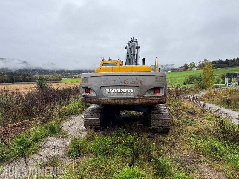 2001 Volvo EC240NLC Beltegraver - Gravemaskin - Escavadeira: foto 5 2001 Volvo EC240NLC Beltegraver - Gravemaskin - Escavadeira: foto 5