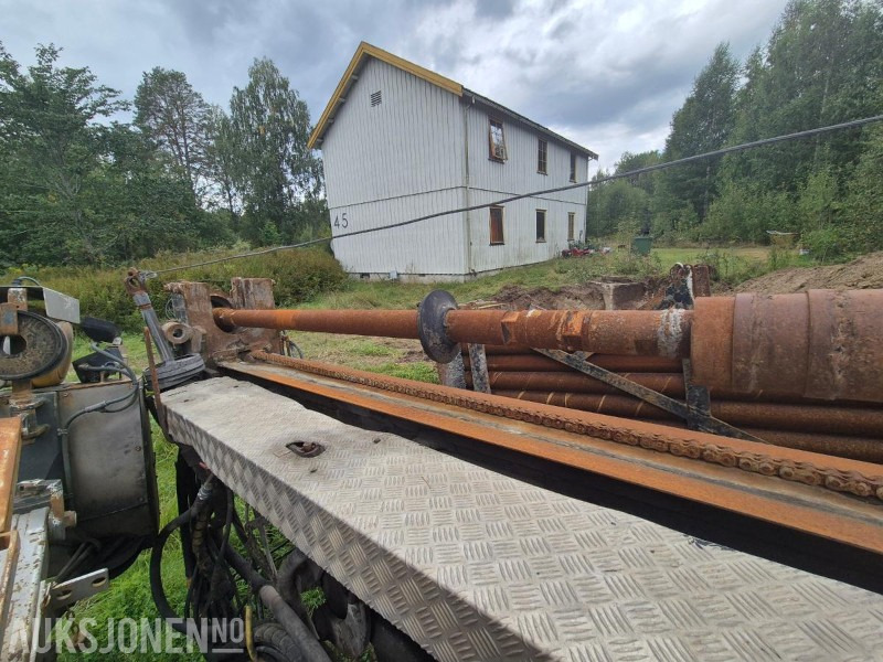 Máquina de perfuração 2004 Gemsa Gemrok 55 S, borerigg, ny motor: foto 19 Máquina de perfuração 2004 Gemsa Gemrok 55 S, borerigg, ny motor: foto 19