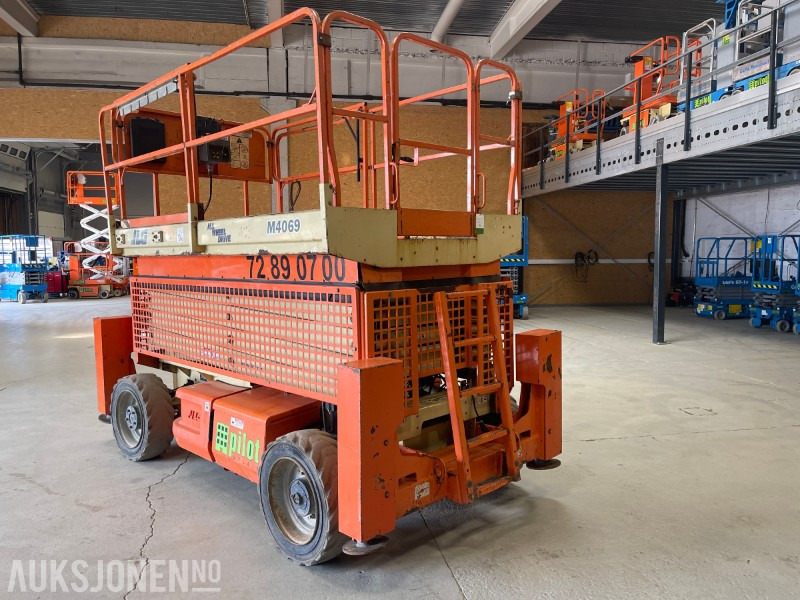 2004 JLG 4069M - Plataforma aérea: foto 4 2004 JLG 4069M - Plataforma aérea: foto 4