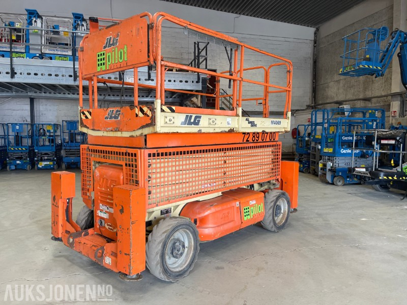 2004 JLG 4069M - Plataforma aérea: foto 1 2004 JLG 4069M - Plataforma aérea: foto 1