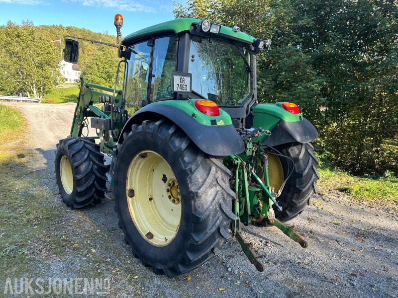 2004 John Deere 6320 - traktor med frontlaster - Trator: foto 3 2004 John Deere 6320 - traktor med frontlaster - Trator: foto 3