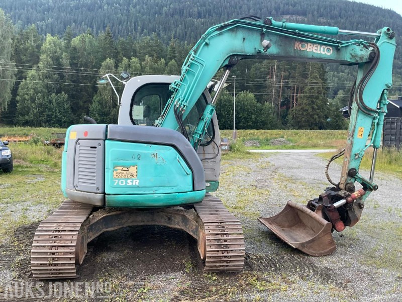 2004 Kobelco SK 70 SR - Escavadeira: foto 3 2004 Kobelco SK 70 SR - Escavadeira: foto 3