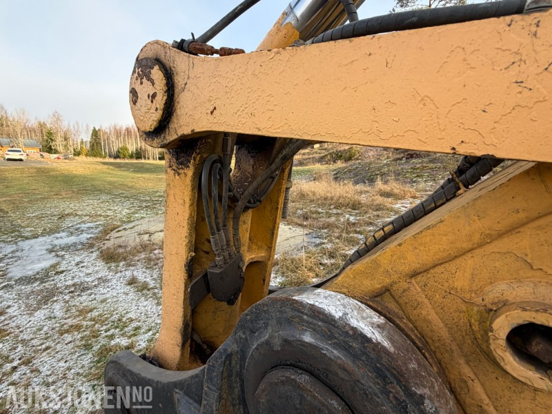 Escavadeira 2004 Komatsu PC210LC-7K Beltegraver - S70 - Graveskuff 103 cm: foto 24 Escavadeira 2004 Komatsu PC210LC-7K Beltegraver - S70 - Graveskuff 103 cm: foto 24