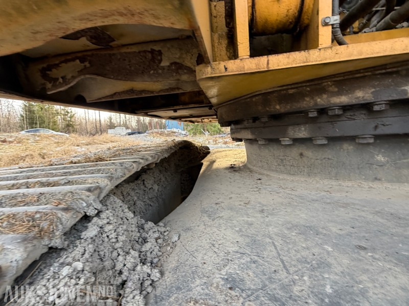 Escavadeira 2004 Komatsu PC210LC-7K Beltegraver - S70 - Graveskuff 103 cm: foto 38 Escavadeira 2004 Komatsu PC210LC-7K Beltegraver - S70 - Graveskuff 103 cm: foto 38