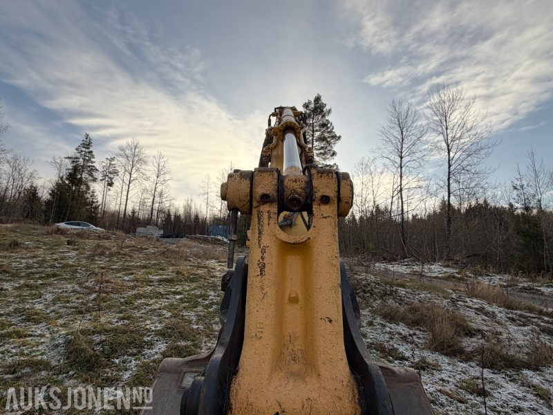 Escavadeira 2004 Komatsu PC210LC-7K Beltegraver - S70 - Graveskuff 103 cm: foto 20 Escavadeira 2004 Komatsu PC210LC-7K Beltegraver - S70 - Graveskuff 103 cm: foto 20