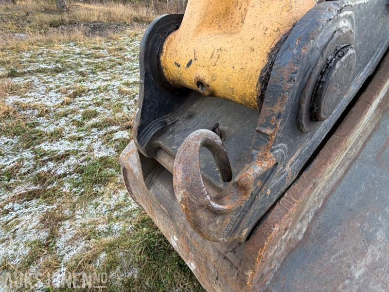 Escavadeira 2004 Komatsu PC210LC-7K Beltegraver - S70 - Graveskuff 103 cm: foto 21 Escavadeira 2004 Komatsu PC210LC-7K Beltegraver - S70 - Graveskuff 103 cm: foto 21