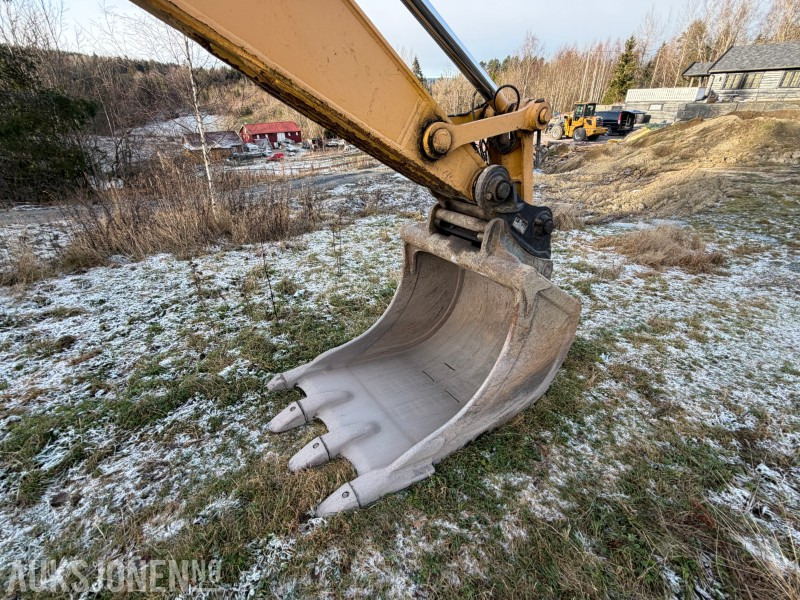 Escavadeira 2004 Komatsu PC210LC-7K Beltegraver - S70 - Graveskuff 103 cm: foto 9 Escavadeira 2004 Komatsu PC210LC-7K Beltegraver - S70 - Graveskuff 103 cm: foto 9