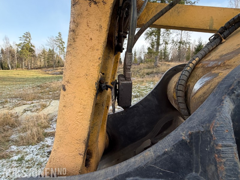 Escavadeira 2004 Komatsu PC210LC-7K Beltegraver - S70 - Graveskuff 103 cm: foto 23 Escavadeira 2004 Komatsu PC210LC-7K Beltegraver - S70 - Graveskuff 103 cm: foto 23