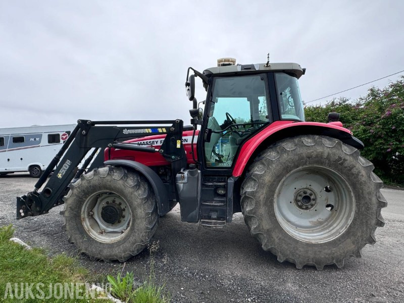 Trator 2004 Massey Ferguson 6480 Dynashift - Frontlaster med hydraulisk redskapslås - Fronthydraulikk - 40 km - Fjærende hytte - tredje funksjon: foto 8