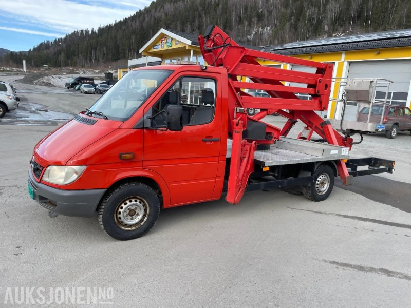 2005 Mercedes Sprinter 17m billift - Plataforma aérea: foto 2 2005 Mercedes Sprinter 17m billift - Plataforma aérea: foto 2