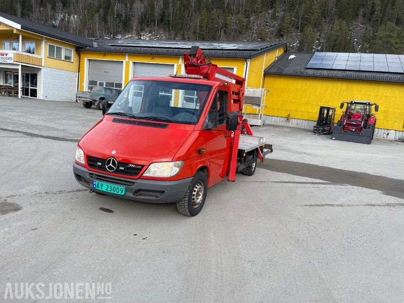 2005 Mercedes Sprinter 17m billift - Plataforma aérea: foto 1 2005 Mercedes Sprinter 17m billift - Plataforma aérea: foto 1