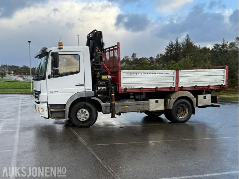 2006 Mercedes-Benz 1524 ATEGO II TYPE 1 med kran og treveis tipp eu ok til 05.2026 - Camião basculante: foto 2 2006 Mercedes-Benz 1524 ATEGO II TYPE 1 med kran og treveis tipp eu ok til 05.2026 - Camião basculante: foto 2