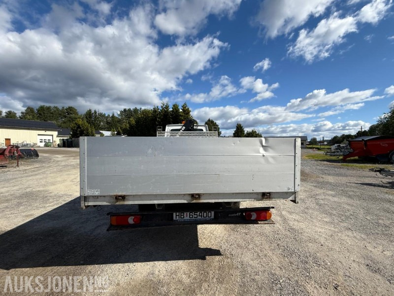 2006 Renault Mascott lett lastebil med plan og Hiab 035 kran Euro4 - Camião grua: foto 4 2006 Renault Mascott lett lastebil med plan og Hiab 035 kran Euro4 - Camião grua: foto 4