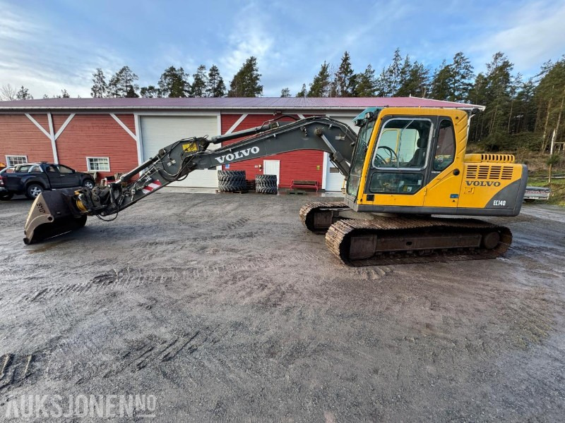 2006 Volvo EC140 BLC gravemaskin med tiltrotator og pusseskuffe - Escavadeira: foto 2 2006 Volvo EC140 BLC gravemaskin med tiltrotator og pusseskuffe - Escavadeira: foto 2