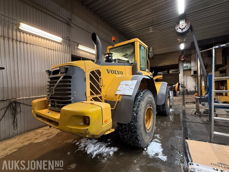 2006 Volvo L120E Hjullaster - Skuff - Vekt - S.smøring - 3438T - Pá carregadora de rodas: foto 5 2006 Volvo L120E Hjullaster - Skuff - Vekt - S.smøring - 3438T - Pá carregadora de rodas: foto 5