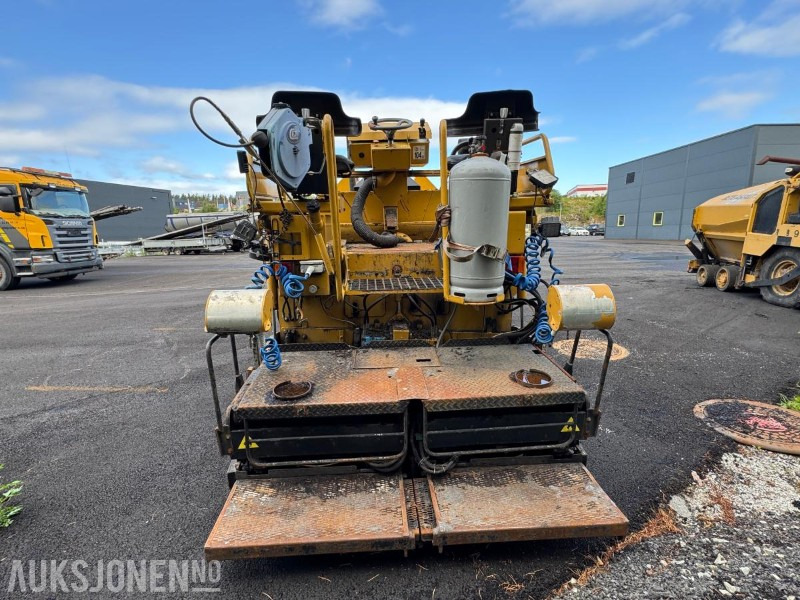 2007 Cat Bitelli BB730 asfaltutlegger - Equipamento de construção: foto 4 2007 Cat Bitelli BB730 asfaltutlegger - Equipamento de construção: foto 4