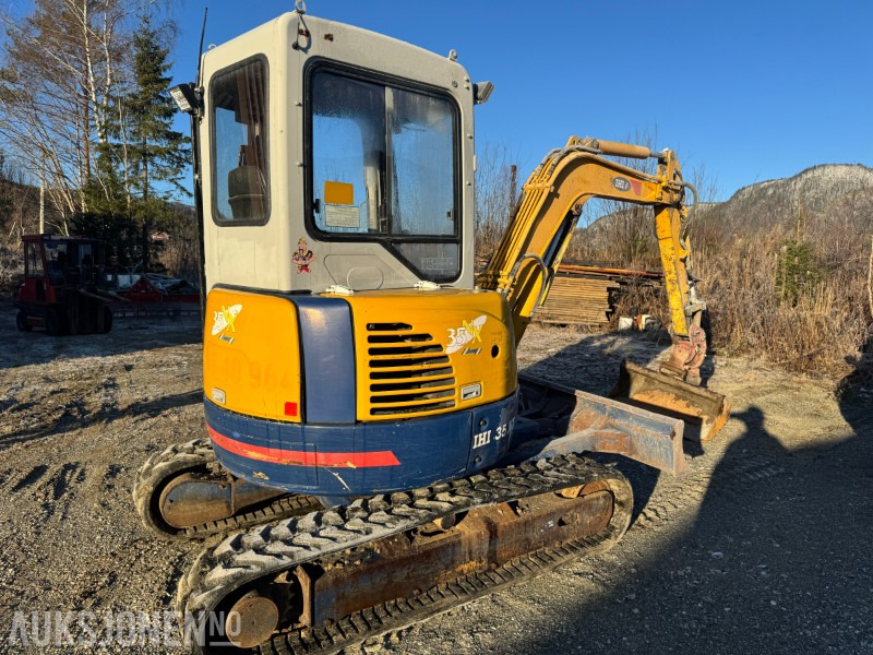 2007 IHI 35NX2 GRAVEMANSKIN MED POWERTILT, 2 SKUFFER OG MASKINHENGER TIL TRAKTOR - Escavadeira: foto 3 2007 IHI 35NX2 GRAVEMANSKIN MED POWERTILT, 2 SKUFFER OG MASKINHENGER TIL TRAKTOR - Escavadeira: foto 3