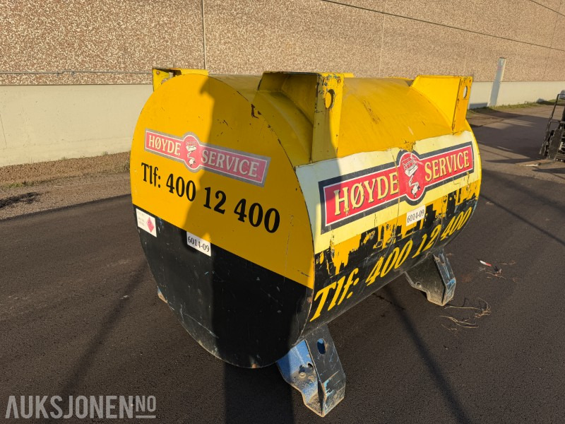 2008 Fuel Proof 990L Dieseltank m/Piusi 12V pumpe – UN-godkjent - Equipamento de construção: foto 2 2008 Fuel Proof 990L Dieseltank m/Piusi 12V pumpe – UN-godkjent - Equipamento de construção: foto 2