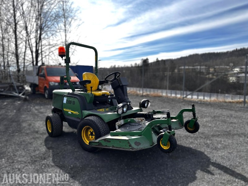 2008 John Deere 1565 Series II frontmontert gressklipper - Trator: foto 1 2008 John Deere 1565 Series II frontmontert gressklipper - Trator: foto 1