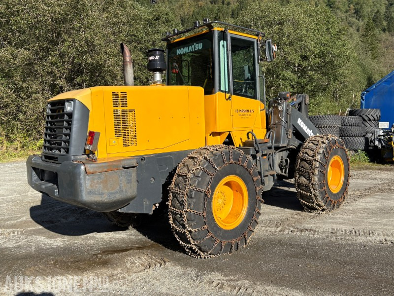 2008 Komatsu WA320-6 hjullaster - KUN 3 754 timer - Pá carregadora de rodas: foto 3 2008 Komatsu WA320-6 hjullaster - KUN 3 754 timer - Pá carregadora de rodas: foto 3