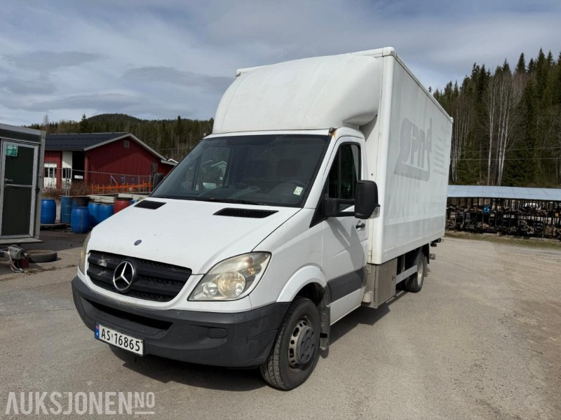 2008 Mercedes-Benz Sprinter skapbil med bakløfter - Camião furgão: foto 1 2008 Mercedes-Benz Sprinter skapbil med bakløfter - Camião furgão: foto 1