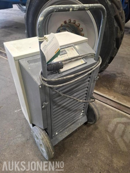2011 Dantherm CDT40 Avfukter. - Equipamento de construção: foto 3 2011 Dantherm CDT40 Avfukter. - Equipamento de construção: foto 3