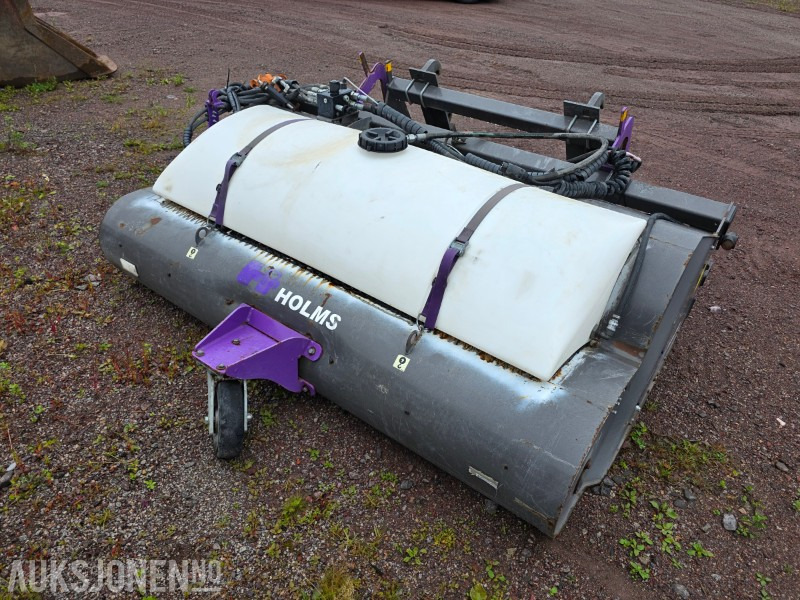 2011 Holms PL-2.15 feiekost med vanntank og klargjort for sidekost - Equipamento de construção: foto 2 2011 Holms PL-2.15 feiekost med vanntank og klargjort for sidekost - Equipamento de construção: foto 2