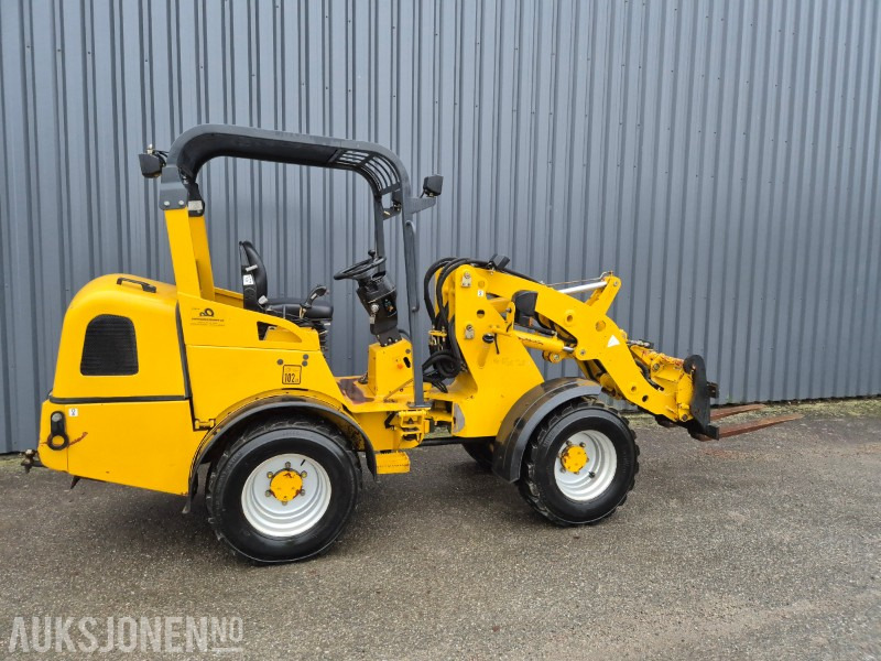 2012 Job-Mann 303-50WL KUN 1635 timer pallegaffel og skuffe - Pá carregadora de rodas: foto 4 2012 Job-Mann 303-50WL KUN 1635 timer pallegaffel og skuffe - Pá carregadora de rodas: foto 4