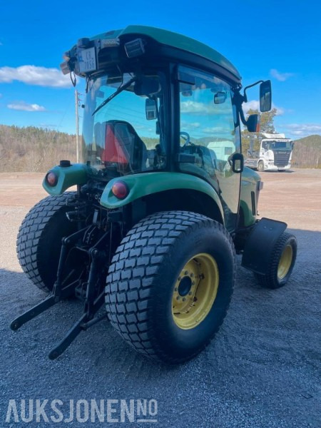 2012 John Deere 4720 traktor / 3.892 timer / Bakrutepusser / - Trator: foto 5 2012 John Deere 4720 traktor / 3.892 timer / Bakrutepusser / - Trator: foto 5