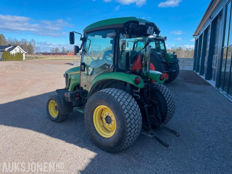 2012 John Deere 4720 traktor / 3.892 timer / Bakrutepusser / - Trator: foto 4 2012 John Deere 4720 traktor / 3.892 timer / Bakrutepusser / - Trator: foto 4