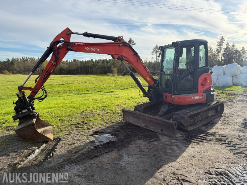 2012 Kubota U55-4 5,5 tonns gravemaskin med Steelwrist rototilt og 2 skuffer - Escavadeira: foto 1 2012 Kubota U55-4 5,5 tonns gravemaskin med Steelwrist rototilt og 2 skuffer - Escavadeira: foto 1