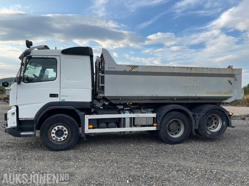 2012 Volvo FMX 6x2 Brøyterigget Kombibil med kun 237000 km - Camião basculante: foto 2 2012 Volvo FMX 6x2 Brøyterigget Kombibil med kun 237000 km - Camião basculante: foto 2