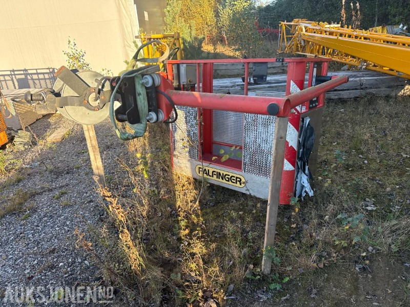 2013 Palfinger Ormet mannskapskurv til kranbil - Guindaste: foto 1 2013 Palfinger Ormet mannskapskurv til kranbil - Guindaste: foto 1