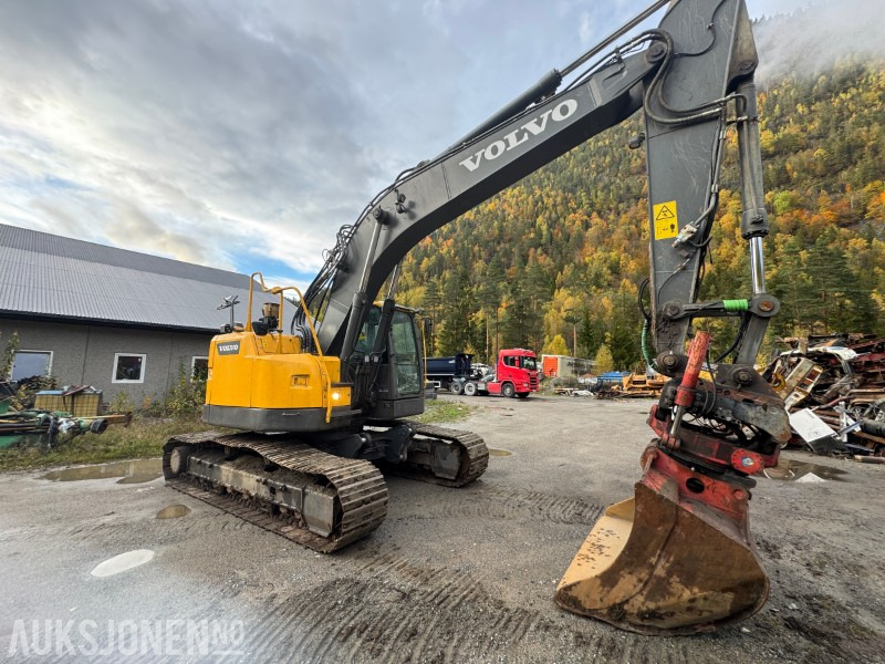 2013 Volvo ECR235DL Beltegraver - Tiltrotator - Escavadeira: foto 3 2013 Volvo ECR235DL Beltegraver - Tiltrotator - Escavadeira: foto 3