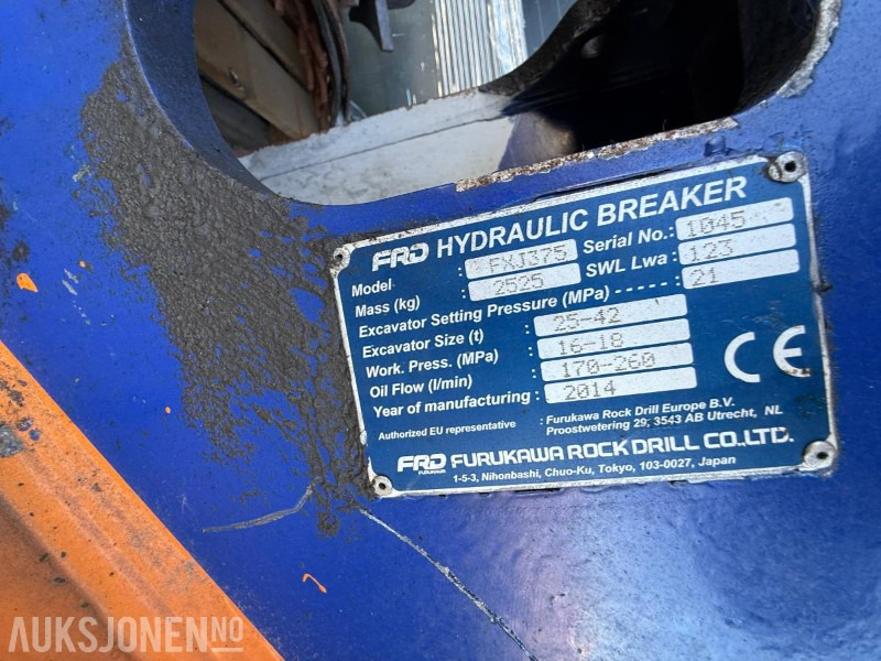 2014 Furukawa FXJ-375 dele-hammer - Equipamento de construção: foto 3 2014 Furukawa FXJ-375 dele-hammer - Equipamento de construção: foto 3