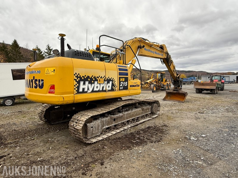 2014 Komatsu Hb 215-2 Gravemaskin - Leica GPS - Engcon Tilt - 7035T - Escavadeira: foto 5 2014 Komatsu Hb 215-2 Gravemaskin - Leica GPS - Engcon Tilt - 7035T - Escavadeira: foto 5
