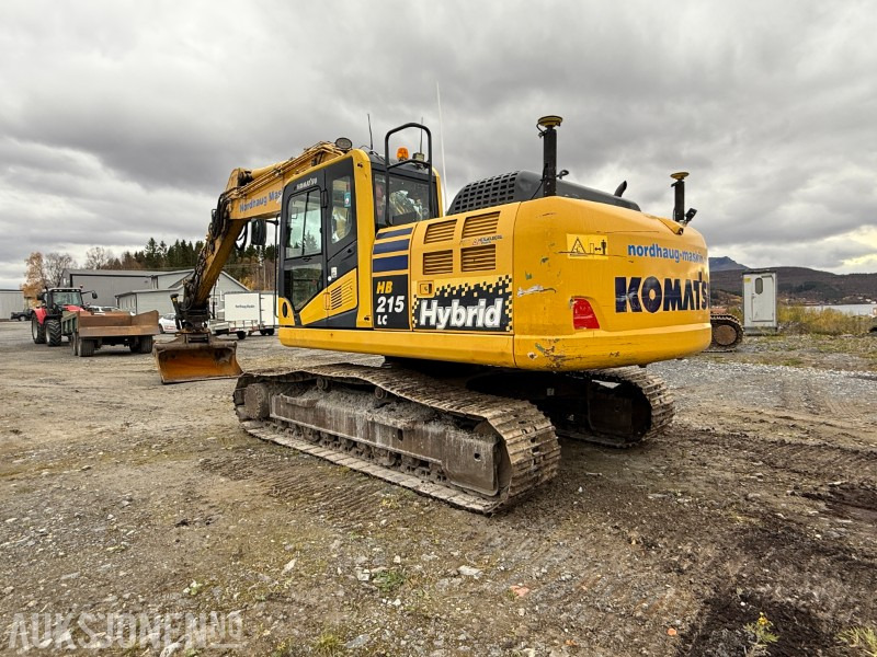 2014 Komatsu Hb 215-2 Gravemaskin - Leica GPS - Engcon Tilt - 7035T - Escavadeira: foto 3 2014 Komatsu Hb 215-2 Gravemaskin - Leica GPS - Engcon Tilt - 7035T - Escavadeira: foto 3
