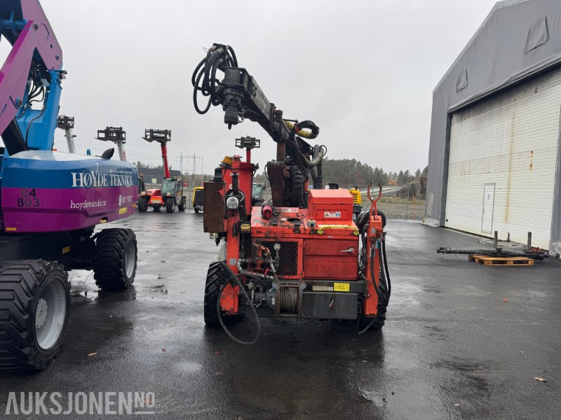 2014 Sandvik Tamrock DC302R borerigg - Máquina de perfuração: foto 3 2014 Sandvik Tamrock DC302R borerigg - Máquina de perfuração: foto 3