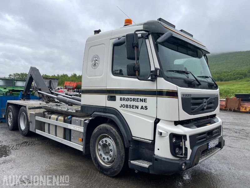 2014 Volvo FMX * Krokløft * 275076 km * Godkjent som skolebil * Eu godkjent til 25.08.2025 - Camião polibenne: foto 2 2014 Volvo FMX * Krokløft * 275076 km * Godkjent som skolebil * Eu godkjent til 25.08.2025 - Camião polibenne: foto 2