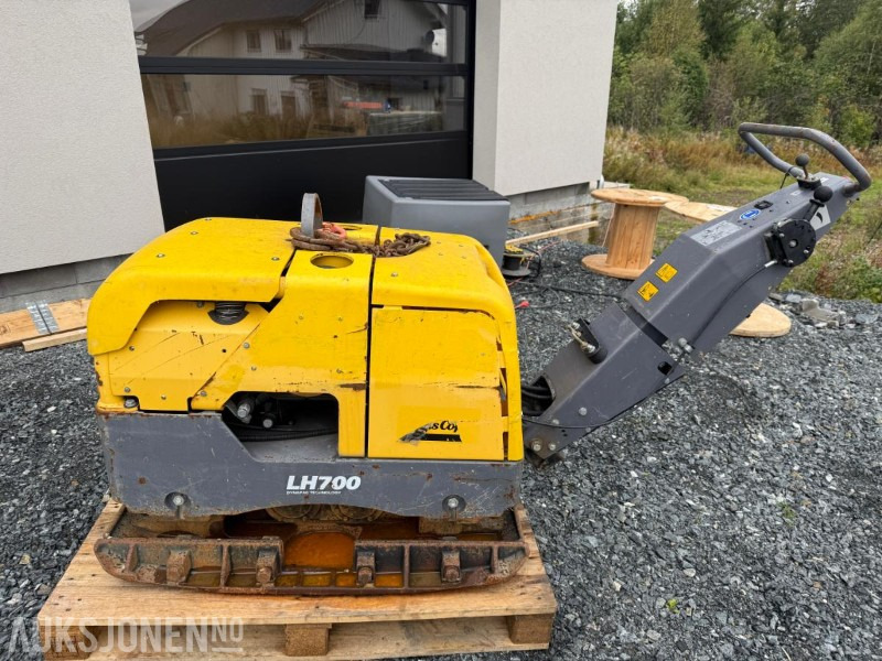 - 2015 Atlas Copco LH 700 Vibroplate - Rolo: foto 4 - 2015 Atlas Copco LH 700 Vibroplate - Rolo: foto 4