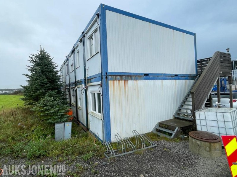 2015 Brakkerigg - Containerbrakker i stål med 8 hybler komplett med hybelkomfyr, dusj, toalett, lys og varme. - Equipamento de construção: foto 2 2015 Brakkerigg - Containerbrakker i stål med 8 hybler komplett med hybelkomfyr, dusj, toalett, lys og varme. - Equipamento de construção: foto 2