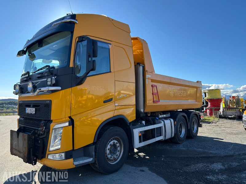 2015 Volvo FH 540 6x4 - KOMBIBIL/TIPPBIL/BRØYTEBIL - 344925km - Camião basculante: foto 1 2015 Volvo FH 540 6x4 - KOMBIBIL/TIPPBIL/BRØYTEBIL - 344925km - Camião basculante: foto 1