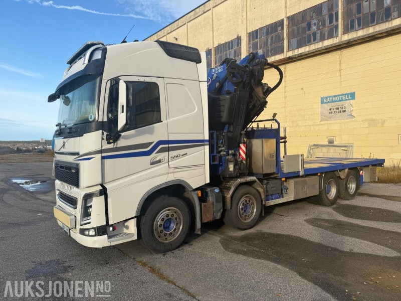 2015 Volvo FH KRANBIL SERVICEAVTALE LAV KM NY EU FASSI F660 KRAN EURO 6. - Camião grua: foto 1 2015 Volvo FH KRANBIL SERVICEAVTALE LAV KM NY EU FASSI F660 KRAN EURO 6. - Camião grua: foto 1