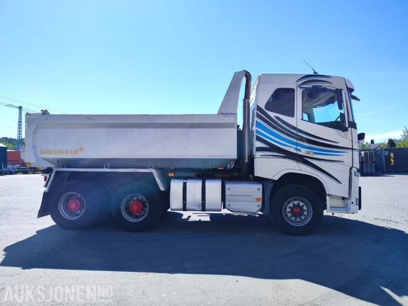 2015 Volvo FH650 Dumperkasse 6X4 med brøyteutstyr - Camião basculante: foto 5 2015 Volvo FH650 Dumperkasse 6X4 med brøyteutstyr - Camião basculante: foto 5